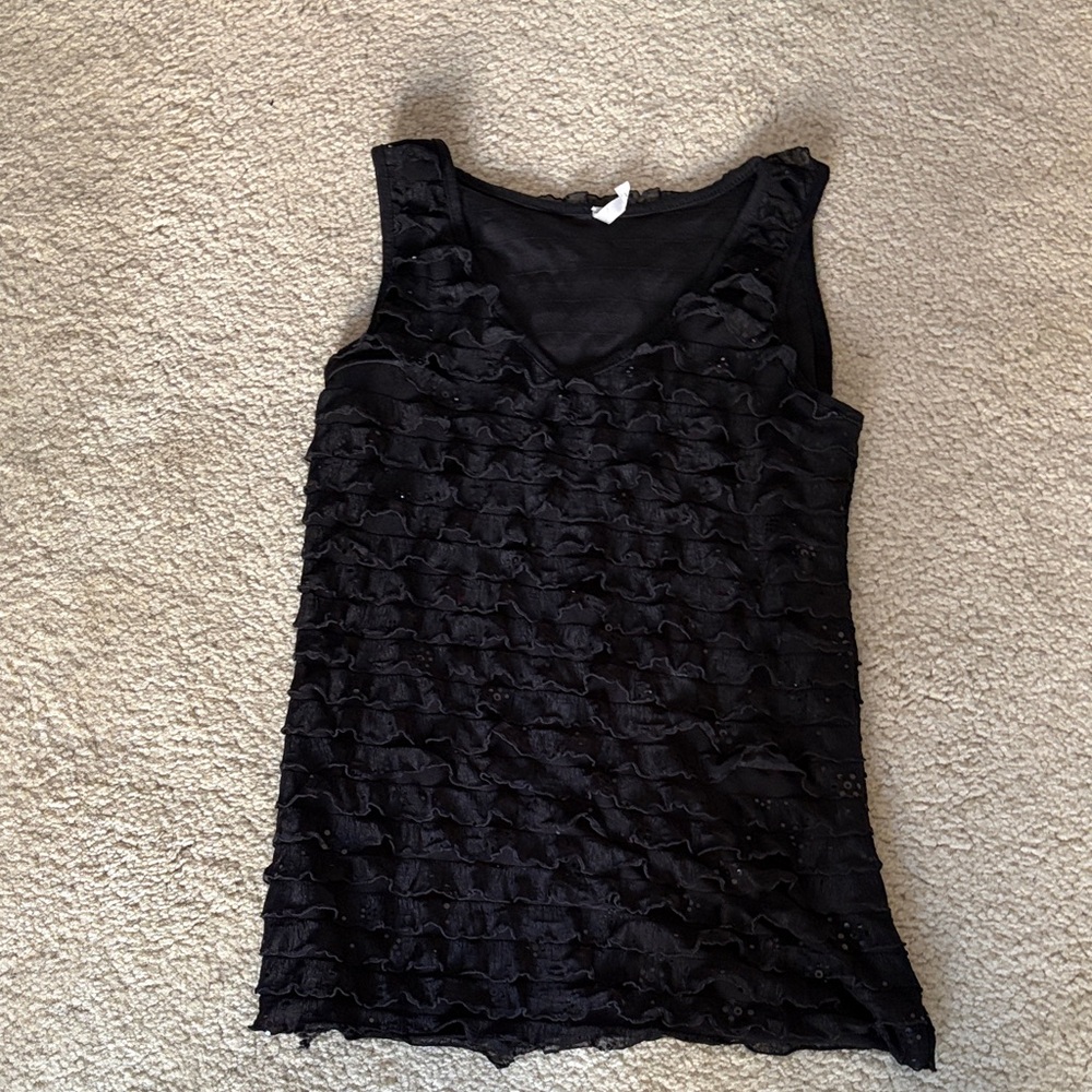 Chic Black Ruffled Tank Top